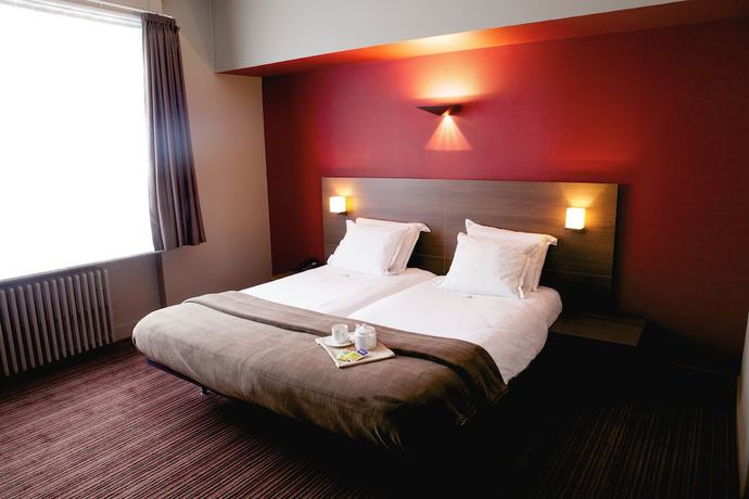 Imagen de la habitación del Hotel Villa Monte. Foto 15