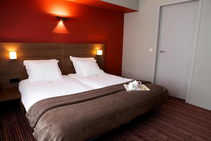 Imagen de la habitación del Hotel Villa Monte. Foto 16