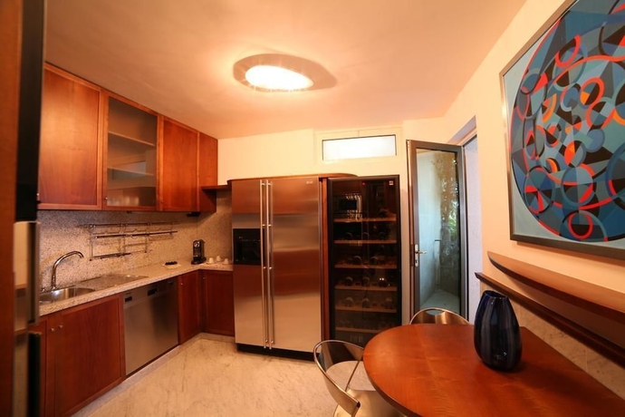 Imagen de la habitación del Hotel Villa Montenegro. Foto 3