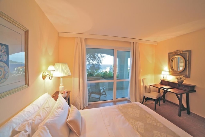 Imagen de la habitación del Hotel Villa Montenegro. Foto 5