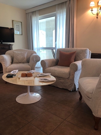 Imagen de la habitación del Hotel Villa Montenegro. Foto 13
