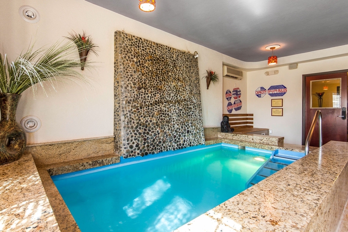 Imagen de la piscina del Hotel Villa Montes , Ascend Collection. Foto 16