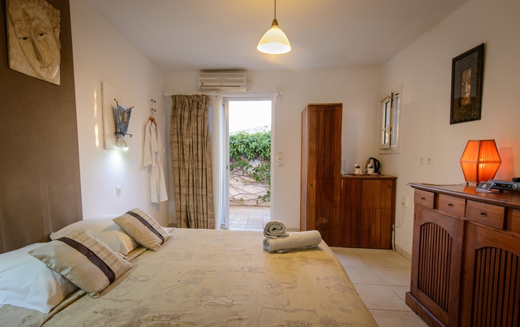 Imagen de la habitación del Hotel Villa Morgane. Foto 7