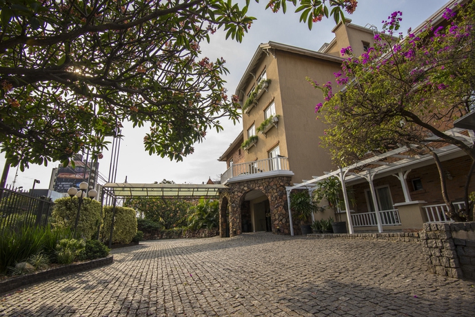 Imagen general del Hotel Villa Morra Suites. Foto 4