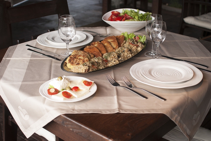 Imagen del bar/restaurante del Hotel Villa Mukinja. Foto 3