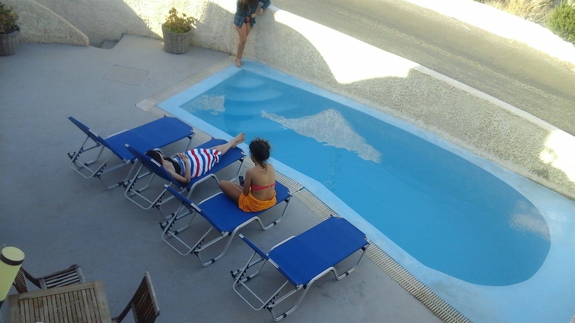 Imagen de la piscina del Hotel Villa Murano, Fira. Foto 4