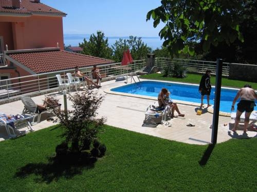 Imagen general del Hotel Villa Nada. Foto 3