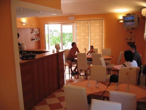 Imagen general del Hotel Villa Nada. Foto 15