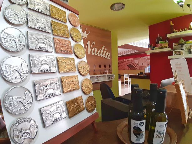 Imagen de los interiores del Hotel Villa Nadin. Foto 15