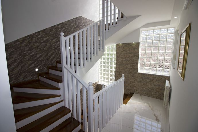Imagen de los interiores del Hotel Villa Nadin. Foto 17