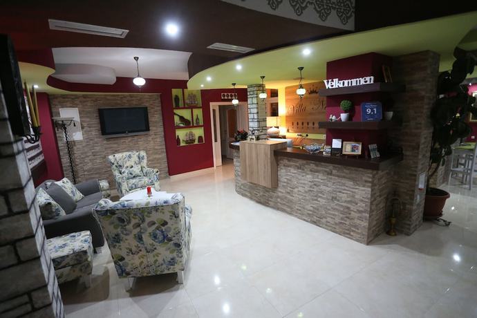 Imagen de los interiores del Hotel Villa Nadin. Foto 19