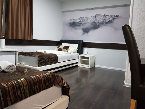 Imagen de la habitación del Hotel Villa Nadin. Foto 11