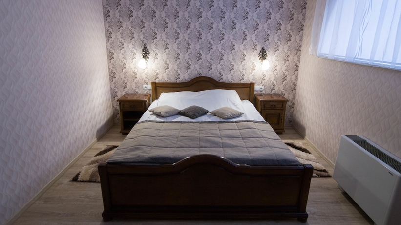 Imagen de la habitación del Hotel Villa Natali. Foto 4