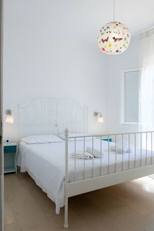 Imagen de la habitación del Hotel Villa Natalia. Foto 15