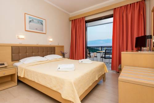 Imagen de la habitación del Hotel Villa Natassa. Foto 2