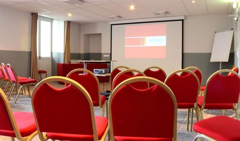 Imagen de los interiores del Hotel Villa Navarre. Foto 6