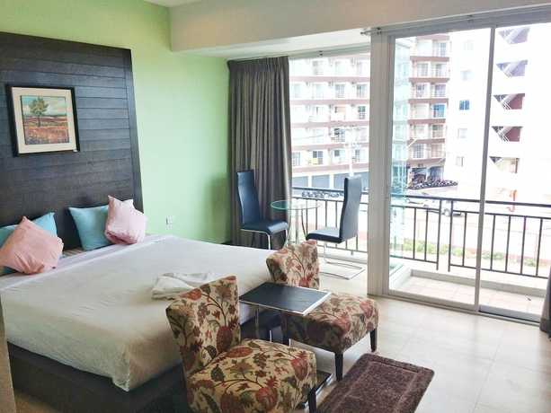 Imagen de la habitación del Hotel Villa Navin Resort. Foto 5