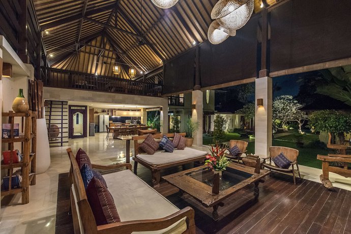 Imagen de los interiores del Hotel Villa Nelayan By Nakula. Foto 16