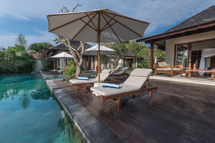 Imagen de la piscina del Hotel Villa Nelayan By Nakula. Foto 18