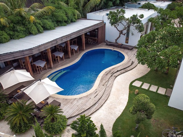 Imagen de la piscina del Hotel Villa Nero. Foto 20