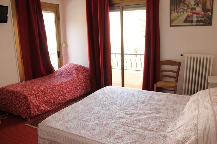 Imagen de la habitación del Hotel Villa Nina, Antibes. Foto 7