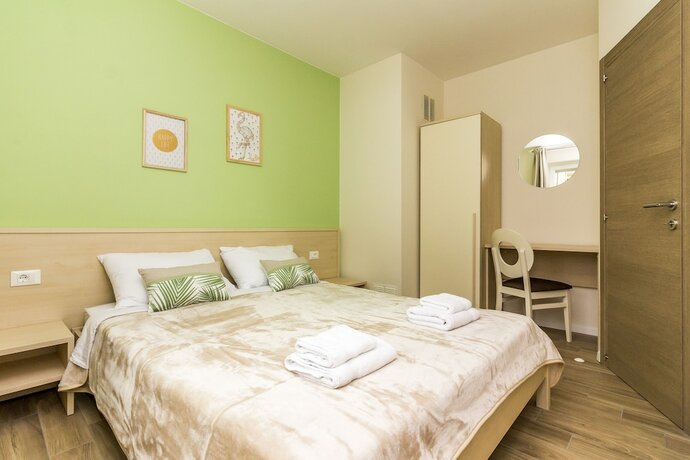 Imagen general del Hotel Villa Nina Apartments. Foto 6