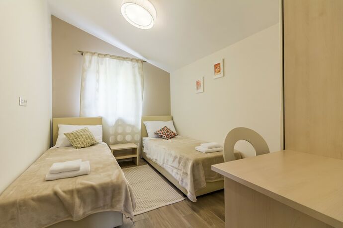 Imagen general del Hotel Villa Nina Apartments. Foto 10
