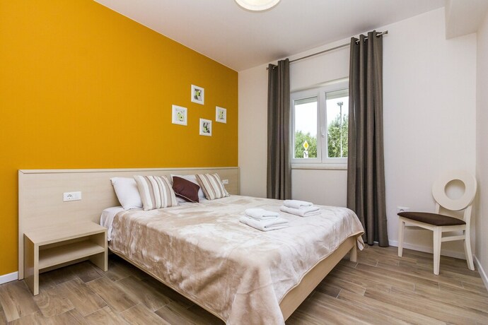 Imagen de la habitación del Hotel Villa Nina Apartments. Foto 20
