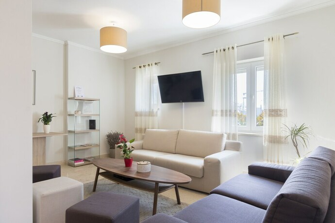 Imagen de los interiores del Hotel Villa Nina Apartments. Foto 32