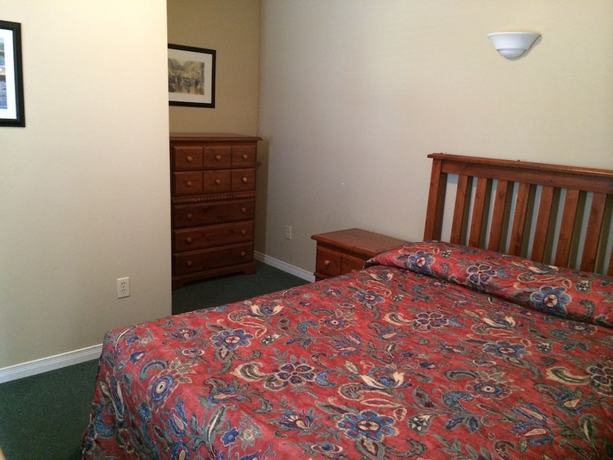 Imagen de la habitación del Hotel Villa Nova Motel Resort. Foto 6