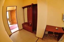 Imagen de la habitación del Hotel Villa Nova, Tatariv. Foto 59