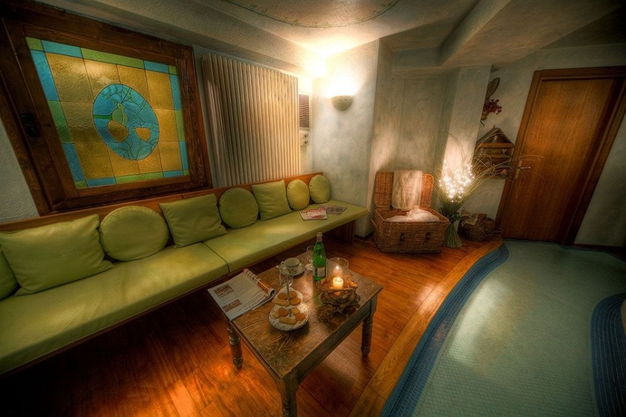 Imagen de los interiores del Hotel Villa Novecento. Foto 5