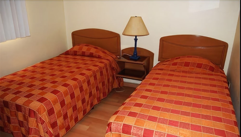 Imagen de la habitación del Hotel Villa Nuria. Foto 3