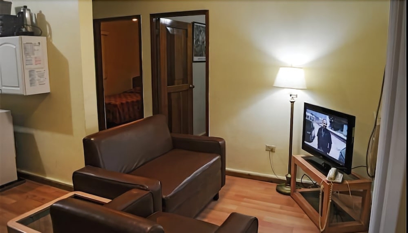 Imagen de la habitación del Hotel Villa Nuria. Foto 9