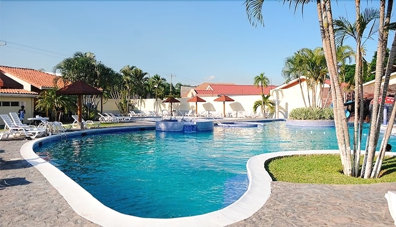 Imagen de la piscina del Hotel Villa Nuria. Foto 14