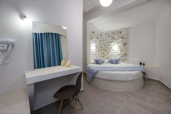 Imagen de la habitación del Hotel Villa Oasis, Limenaria. Foto 9