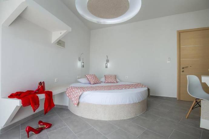 Imagen de la habitación del Hotel Villa Oasis, Limenaria. Foto 11