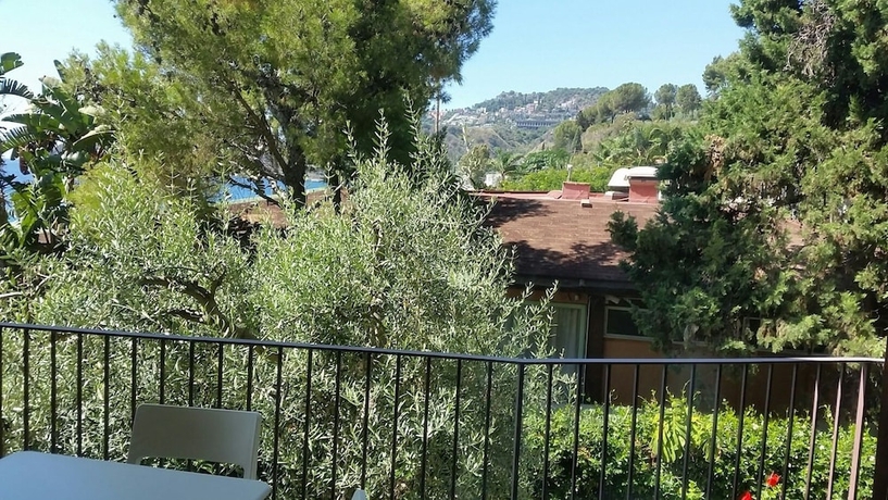 Imagen de la habitación del Hotel Villa Oasis Residence. Foto 2