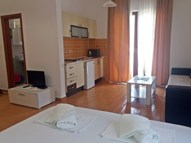 Imagen de la habitación del Hotel Villa Oasis with swimming pool. Foto 20