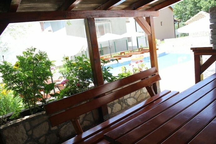Imagen general del Hotel Villa Oasis with swimming pool. Foto 11