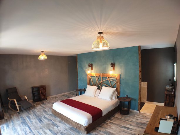 Imagen de la habitación del Hotel Villa Occitana. Foto 7