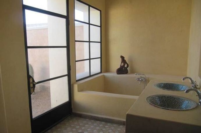 Imagen de la habitación del Hotel Villa Oc&eacute;ane. Foto 4