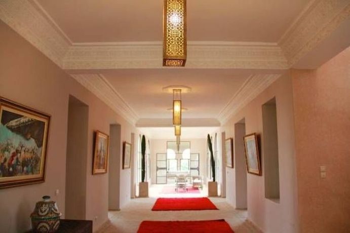 Imagen de los exteriores del Hotel Villa Oc&eacute;ane. Foto 14