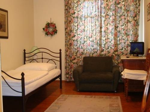 Imagen general del Hotel Villa Olivia. Foto 3