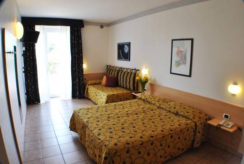 Imagen de la habitación del Hotel Villa Olivo. Foto 8