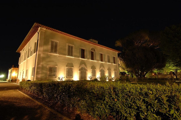 Imagen de los exteriores del Hotel Villa Olmi Firenze. Foto 11