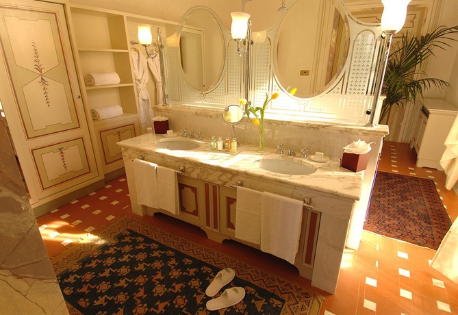 Imagen de la habitación del Hotel Villa Olmi Firenze. Foto 8