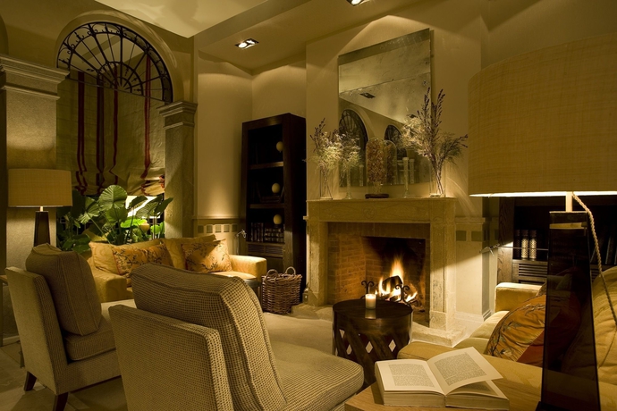 Imagen de la habitación del Hotel Villa Oniria. Foto 13