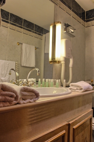 Imagen de la habitación del Hotel Villa Opera Drouot. Foto 11