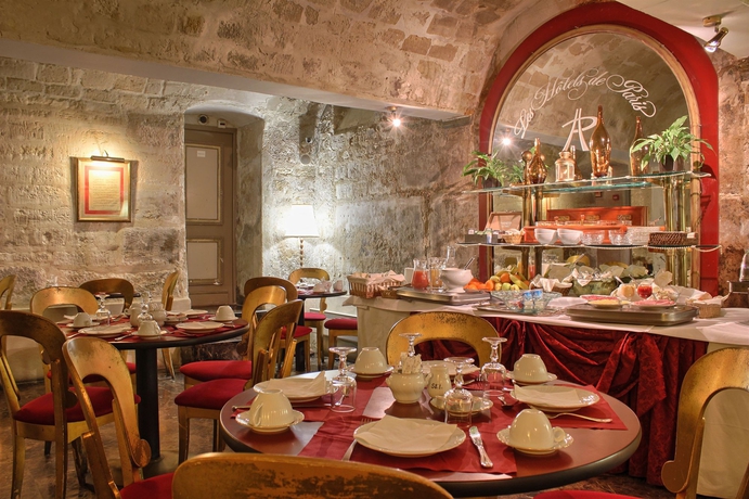 Imagen del bar/restaurante del Hotel Villa Opera Drouot. Foto 3